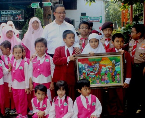 Mendikbud bersama siswa-siswi TK dan SD Unggulan AL-YA'LU